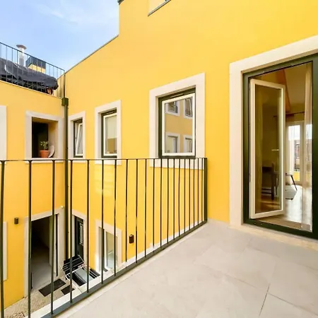 Apartment Likeathome With Swimming Pool! *